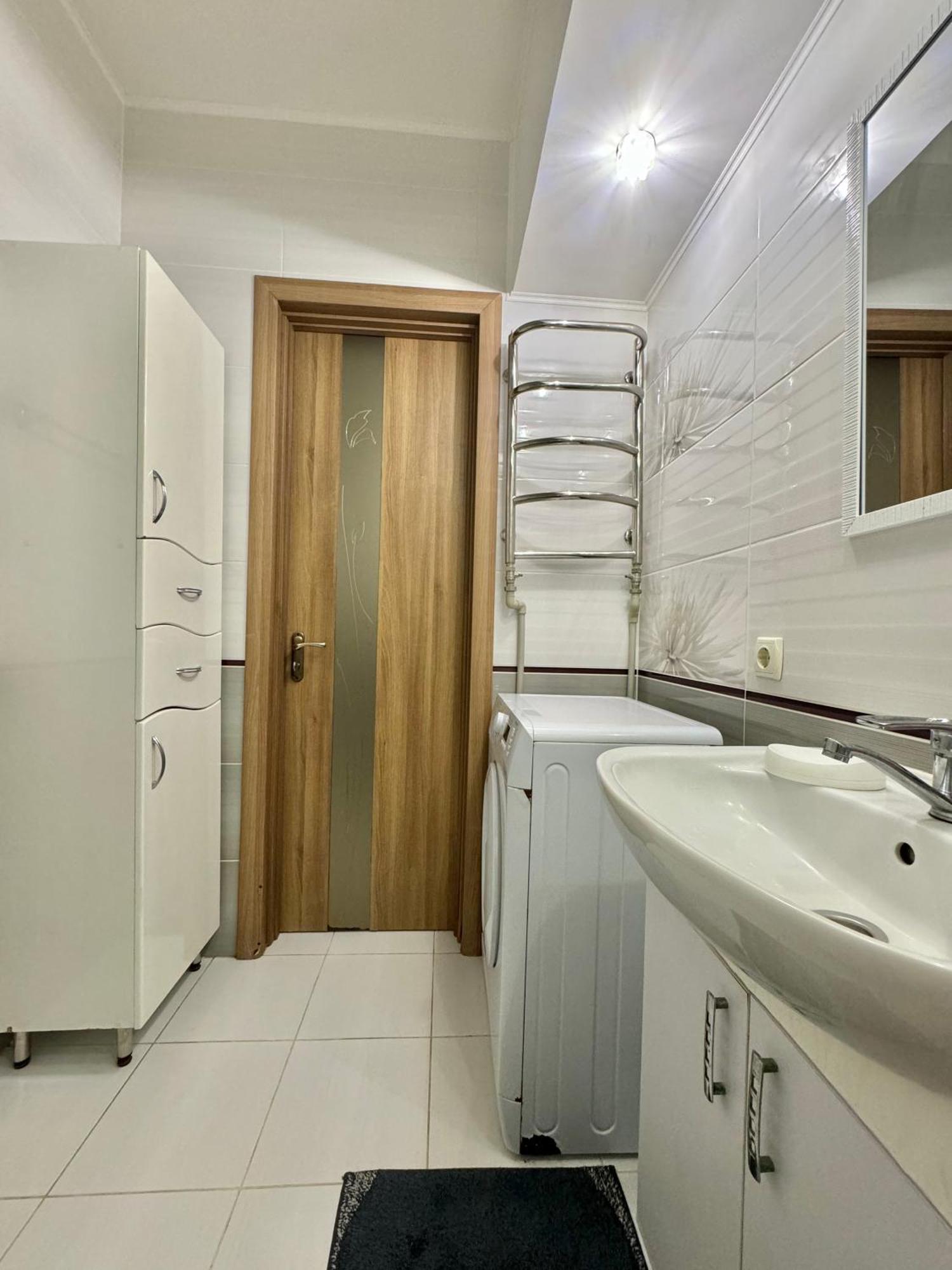 Apartpoltava 100 Квадратних Метрів Затишку В Серці Полтави, Корпусний Парк, Банківський Чек 외부 사진