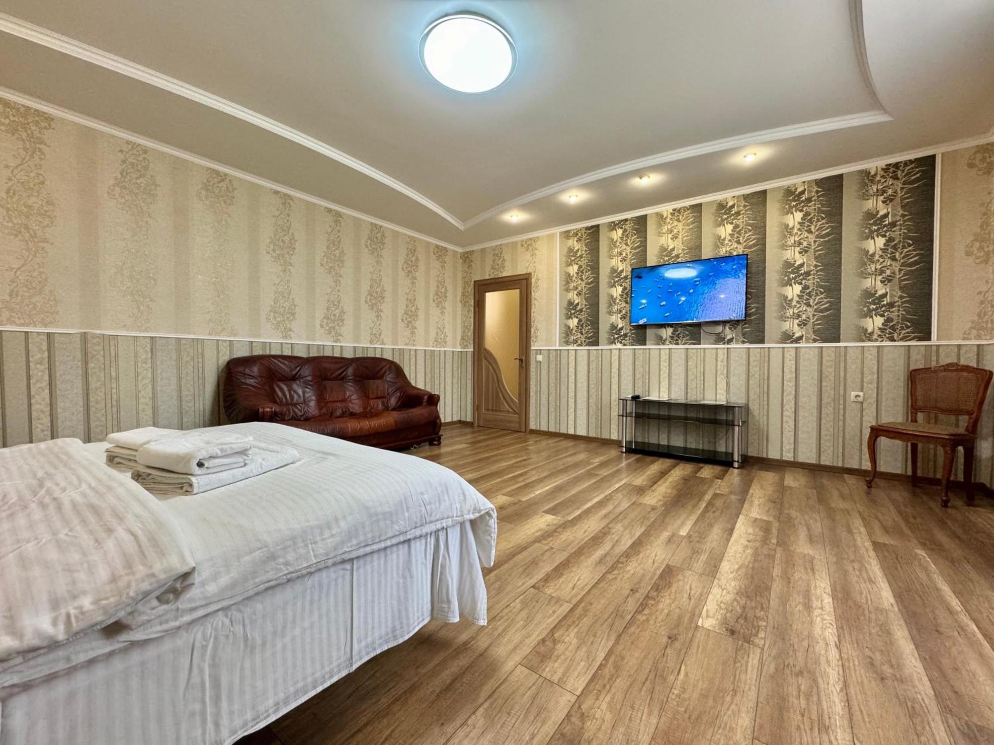 Apartpoltava 100 Квадратних Метрів Затишку В Серці Полтави, Корпусний Парк, Банківський Чек 외부 사진